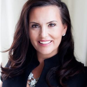 Meet your Posher, Dana